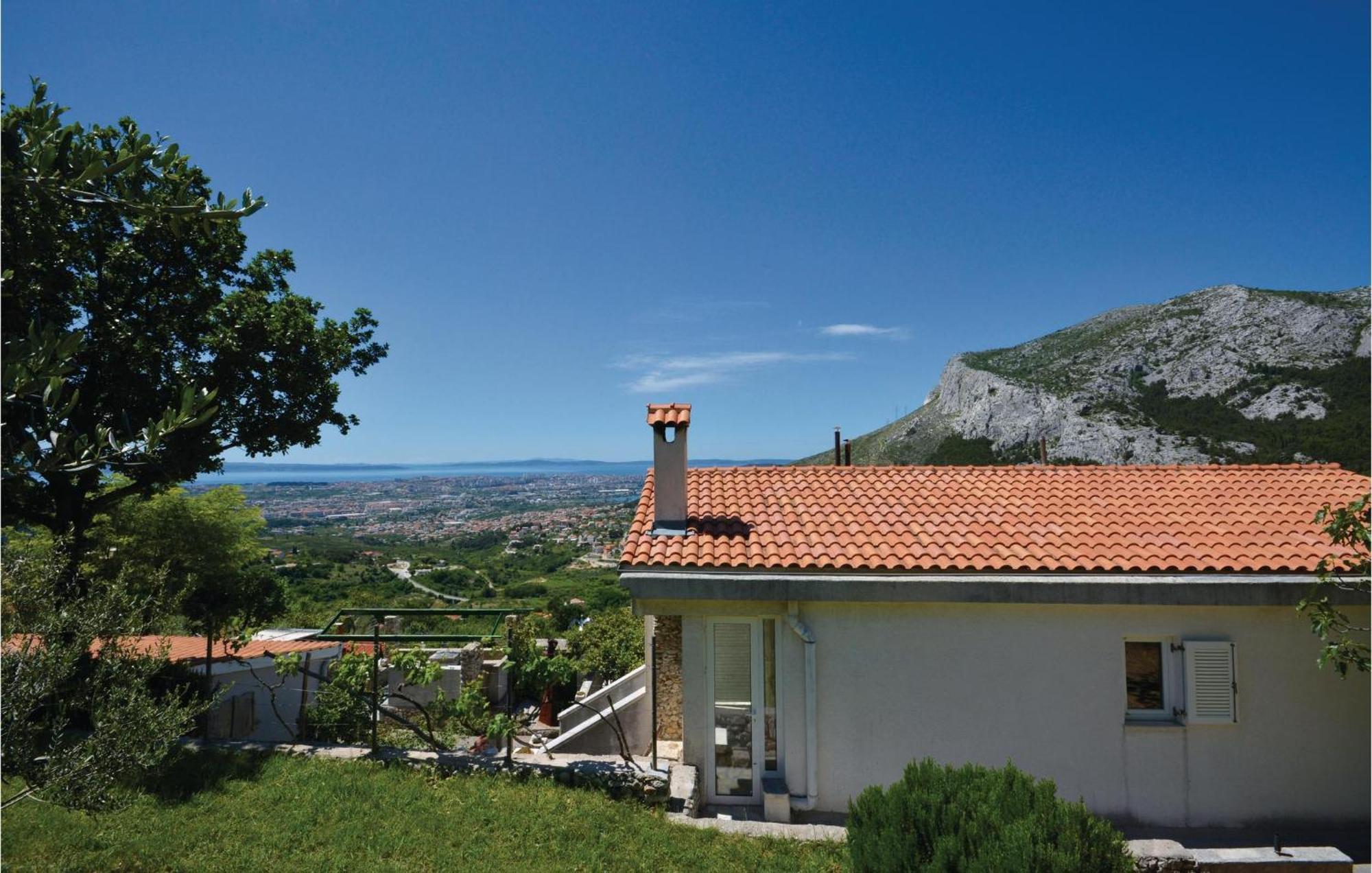 Gorgeous Home In Klis With Wifi Bobani Exteriör bild