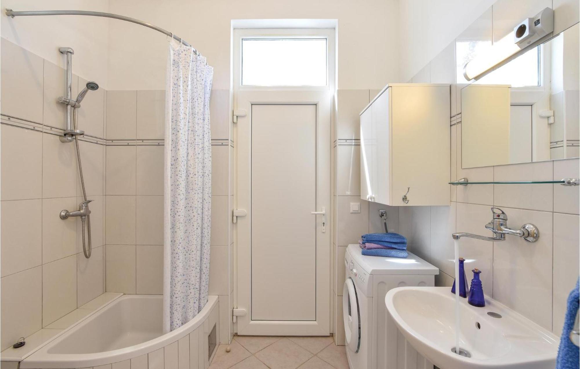 Gorgeous Home In Klis With Wifi Bobani Exteriör bild