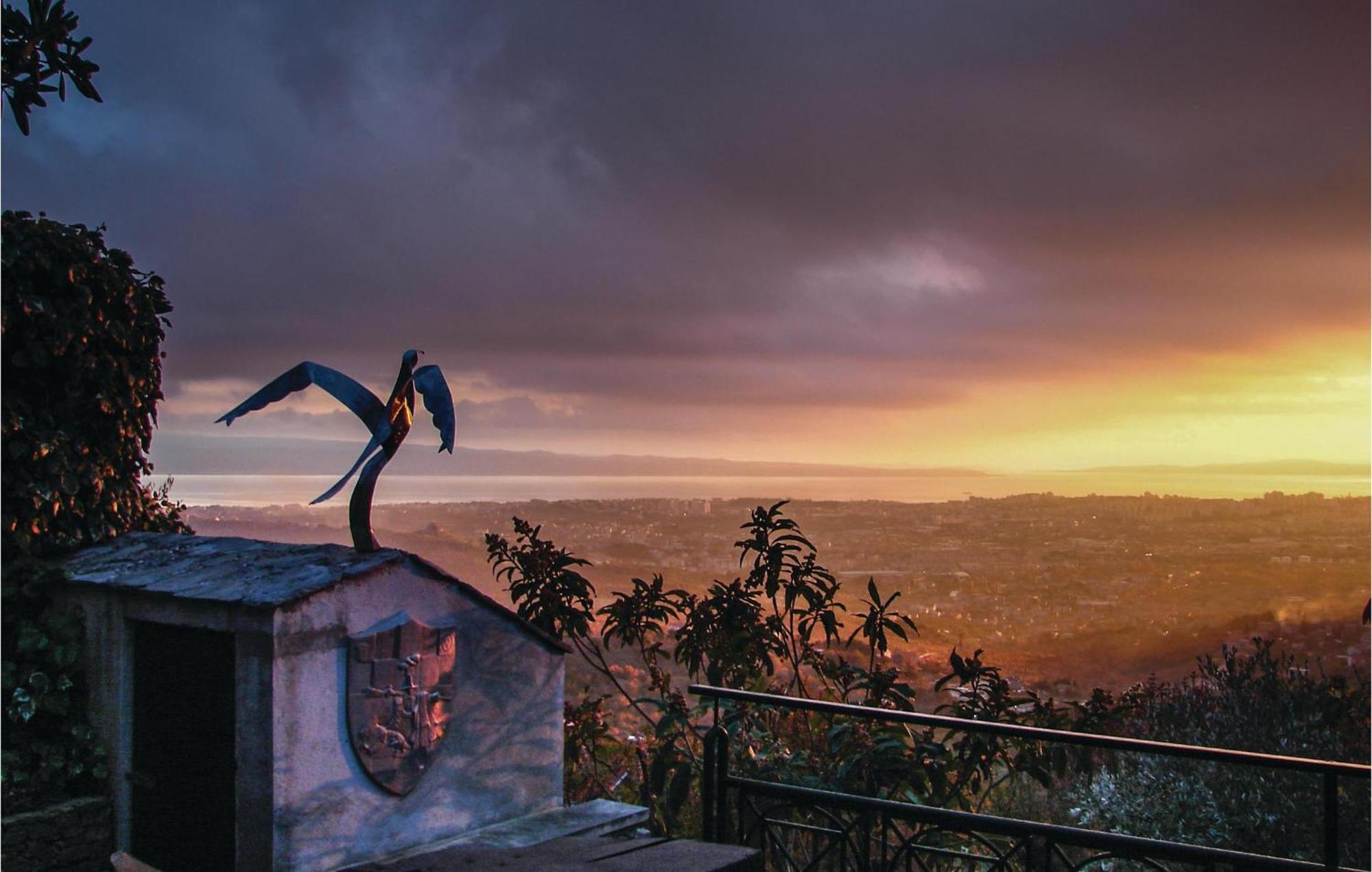 Gorgeous Home In Klis With Wifi Bobani Exteriör bild