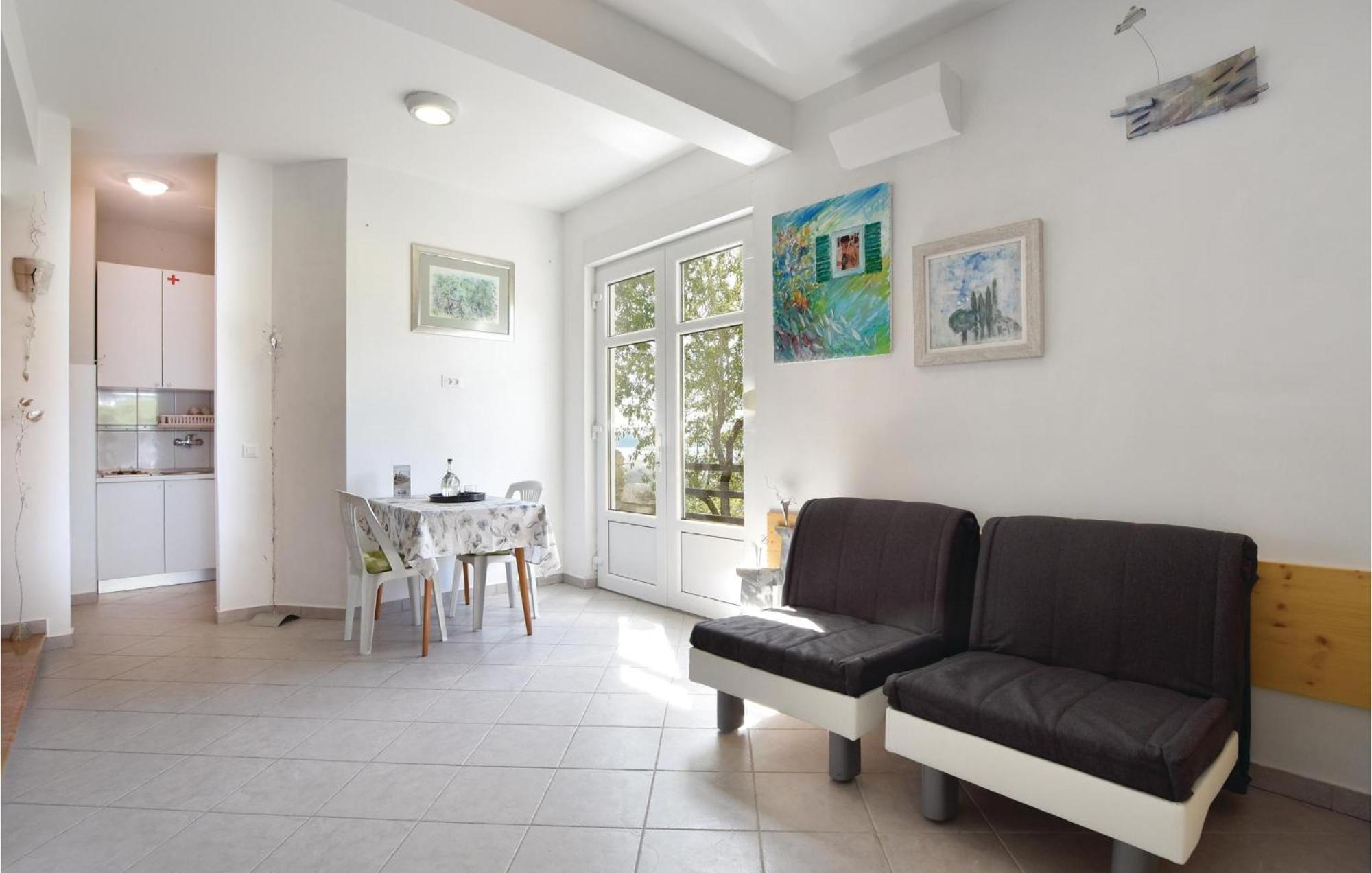 Gorgeous Home In Klis With Wifi Bobani Exteriör bild
