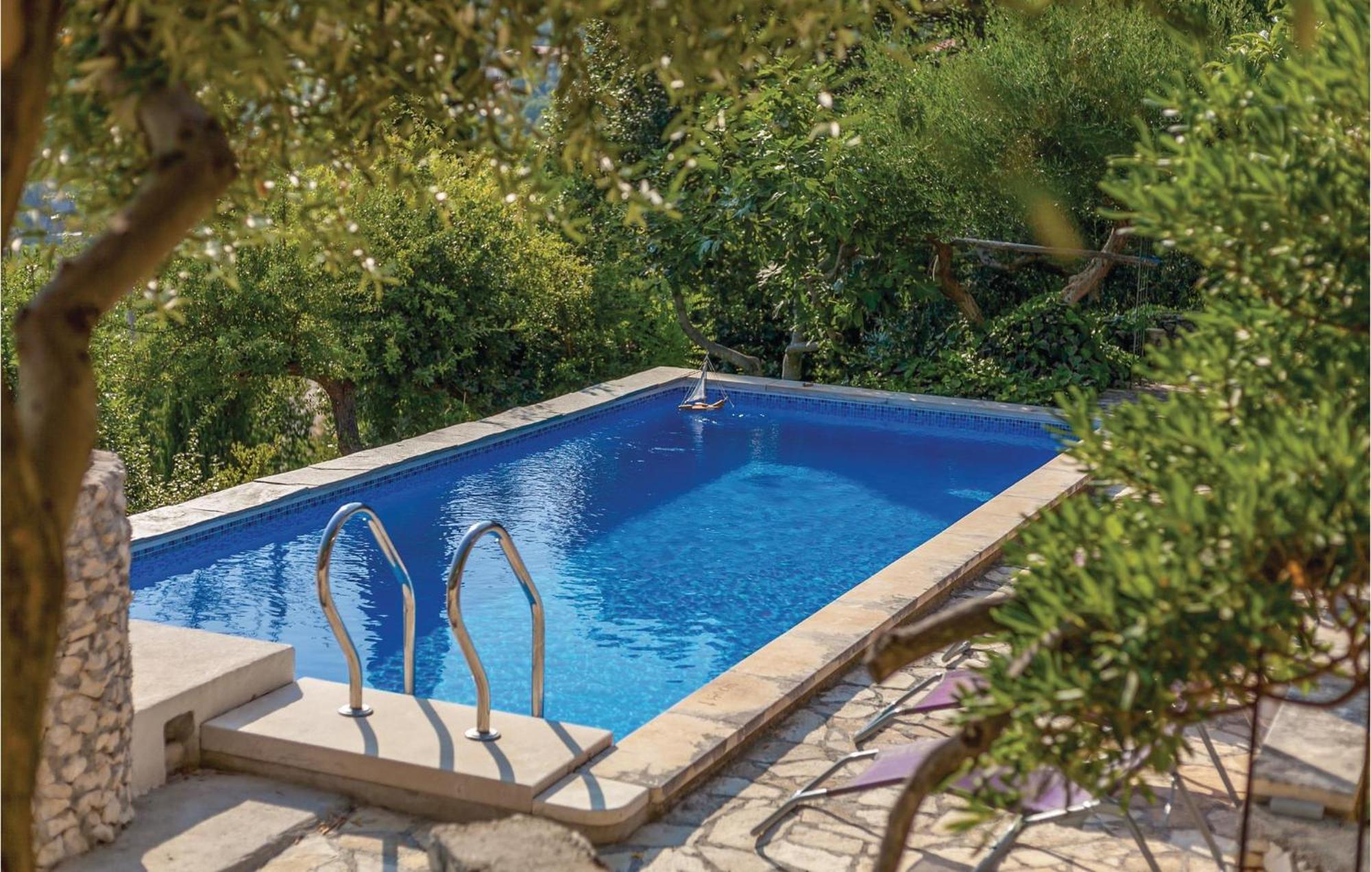 Gorgeous Home In Klis With Wifi Bobani Exteriör bild